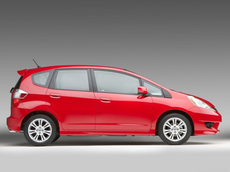  Honda Fit Sport 2008 года  (фото 27 из 32)